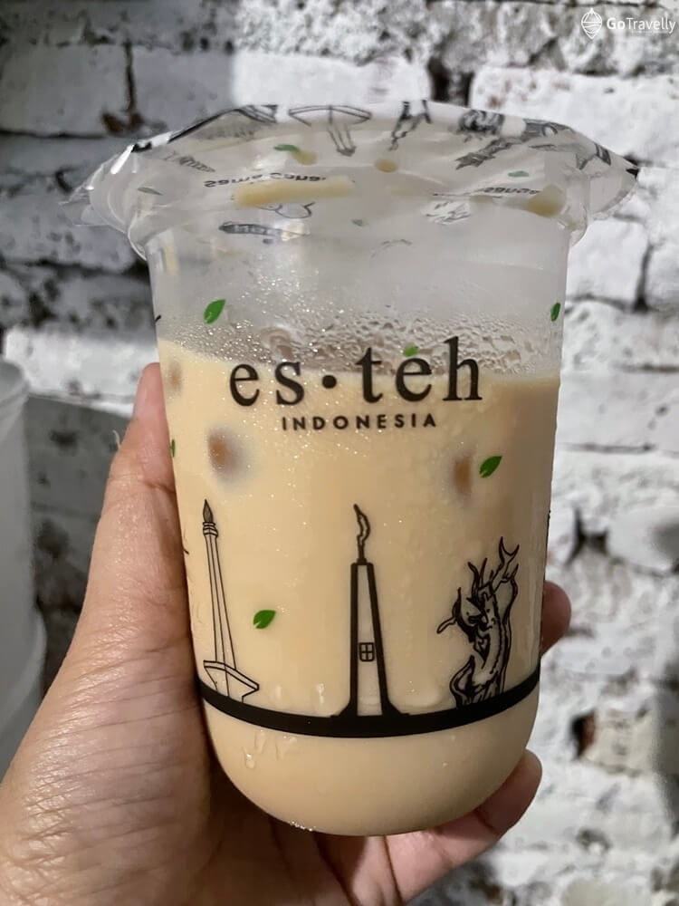 cafe terdekat