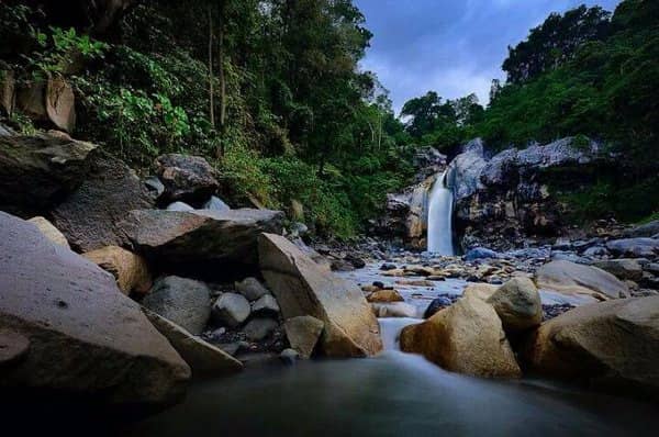 air terjun mangku sakti lombok