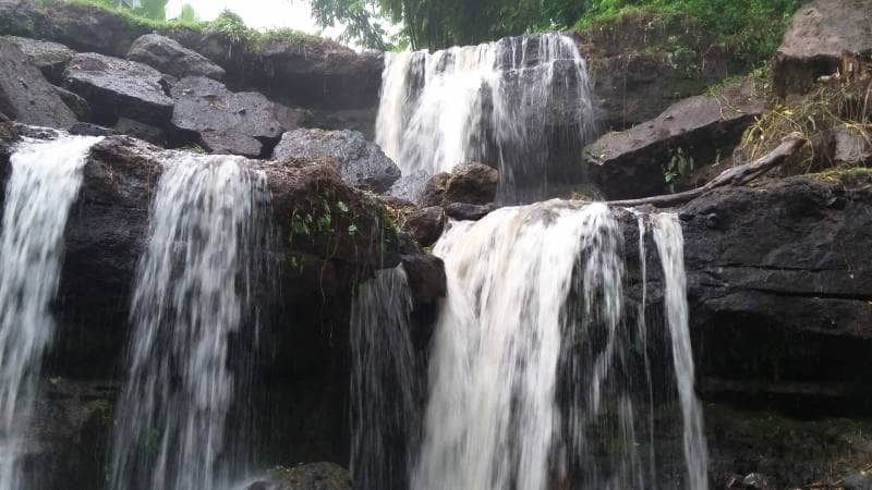 air terjun sumbersalak